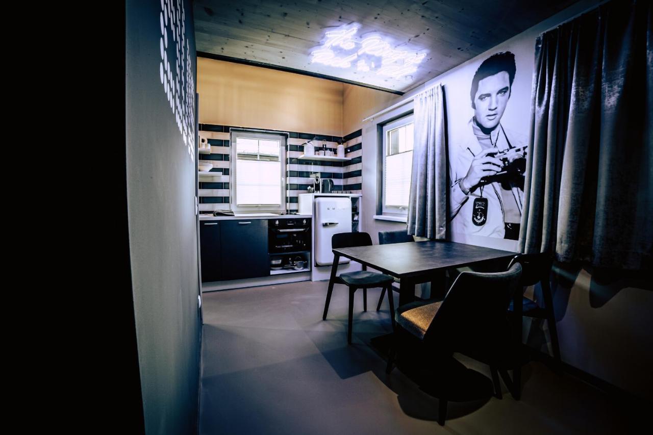 Boutique Apartments Old School Söll Eksteriør billede